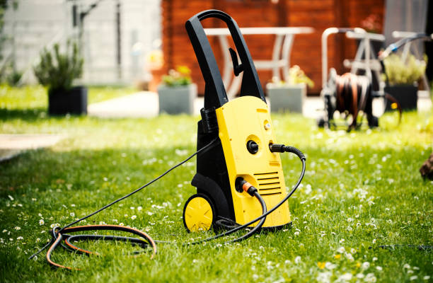 Best Driveway Pressure Washing  in South Haven, MI